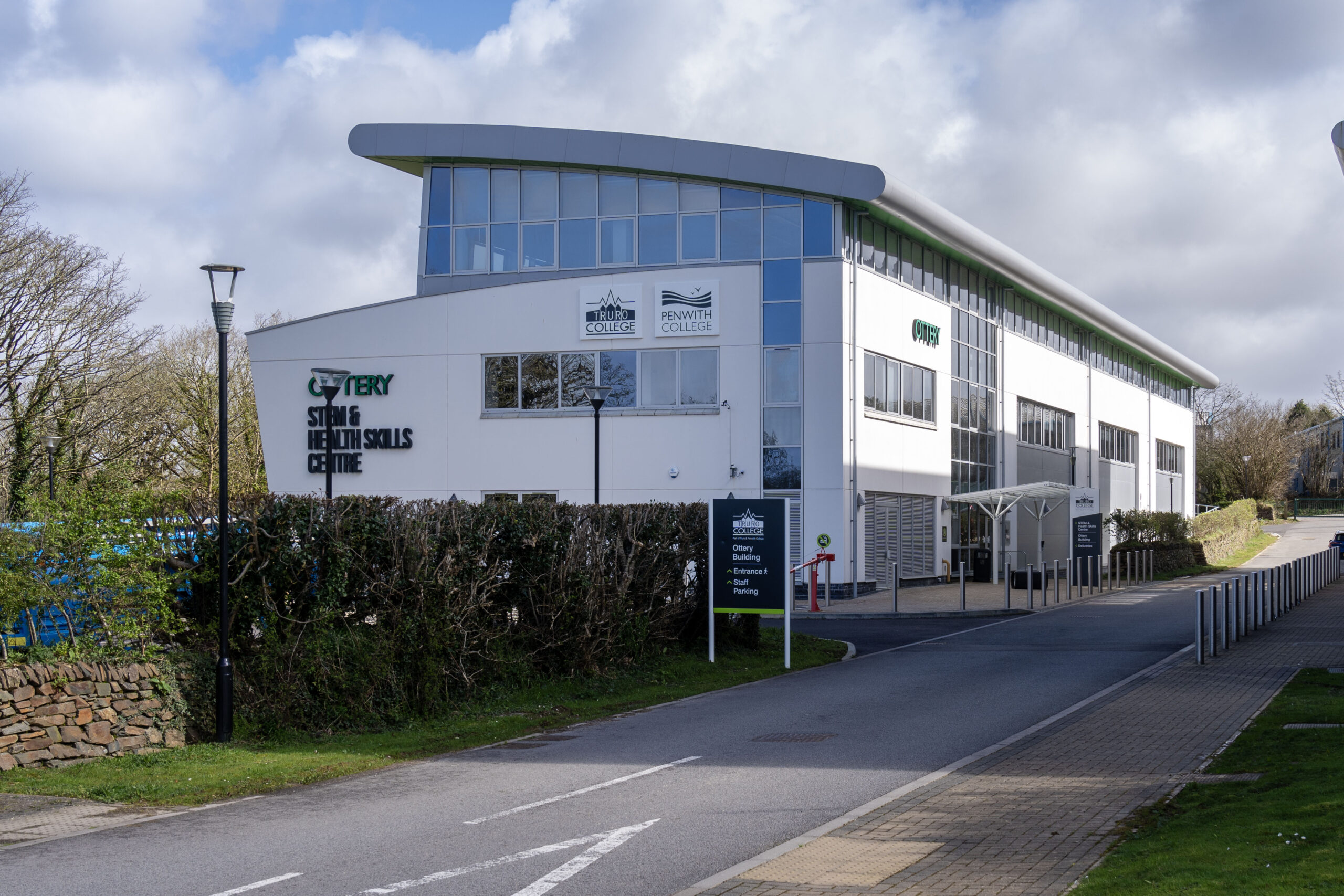 An image of the exterior of the STEM & Health Skills Centre Bodmin.